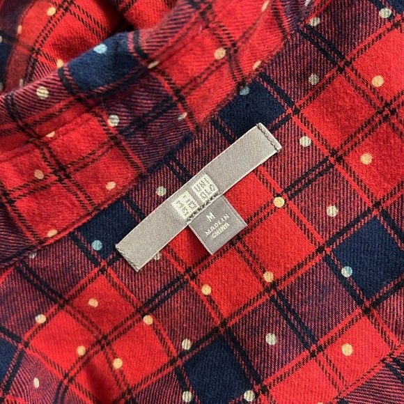 Uniqlo | Polka Dot & Plaid Flannel - Picture 6 of 6